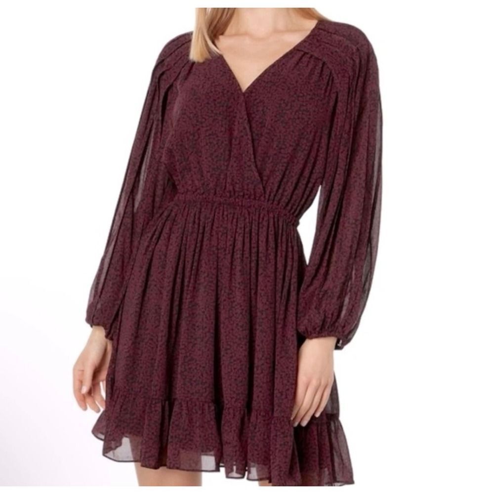 Elegant Burgundy Long Sleeve Dress
